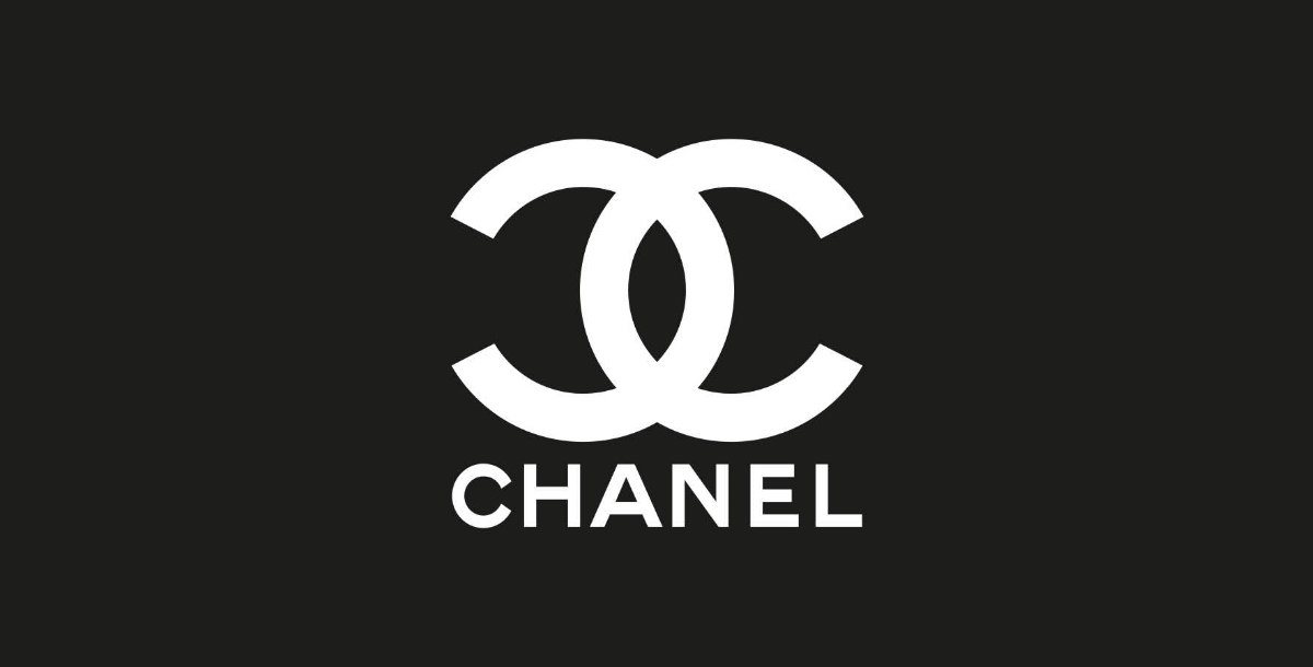 Chanel Symmetrical reflection logo 
